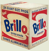 Un esemplare delle scatole Brillo riprodotte da Andy Warhol